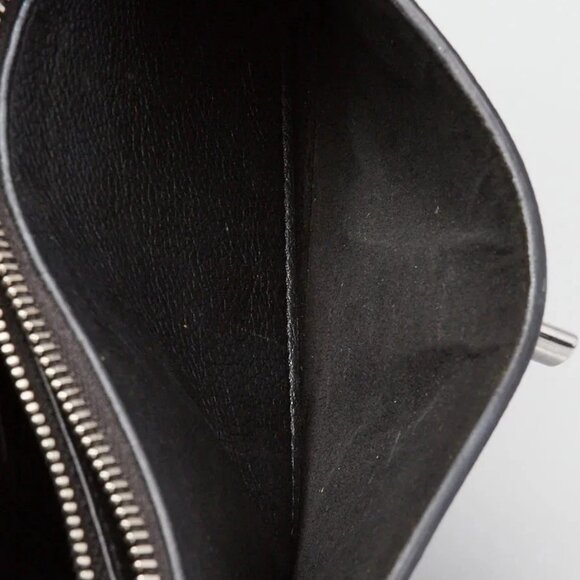 Louis Vuitton Black Leather MyLockMe Chain Pochette Bag - Picture 11 of 11